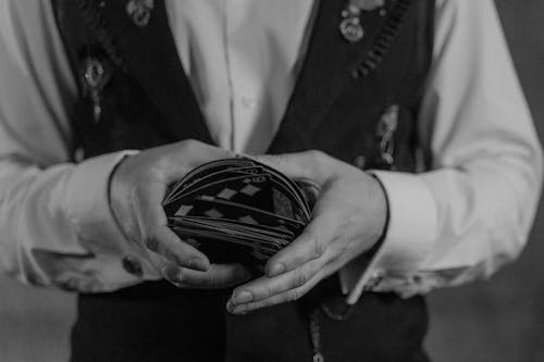 Suomi Nettikasino: Opas Suomalaisille Pelaajille Ja Turvalliseen Verkkopelaamiseen